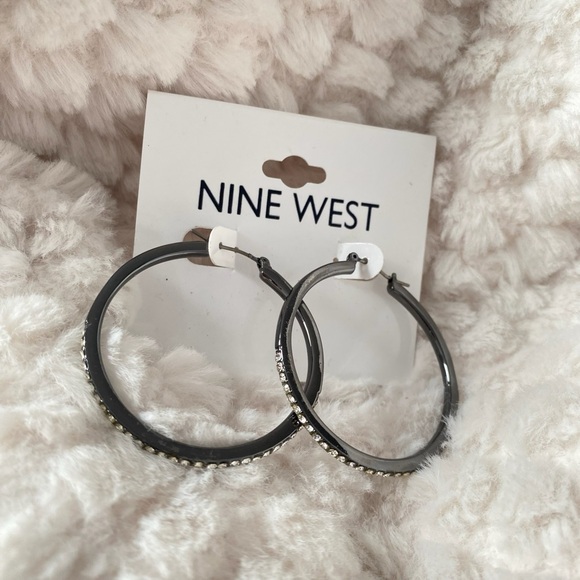 Nine West Gun Black With Rhinestone Hoop Earrings NWT - Picture 5 of 11